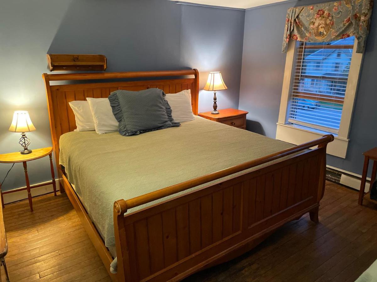 Smugglers Notch Inn Jeffersonville Exteriör bild