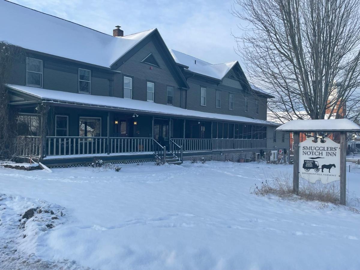 Smugglers Notch Inn Jeffersonville Exteriör bild