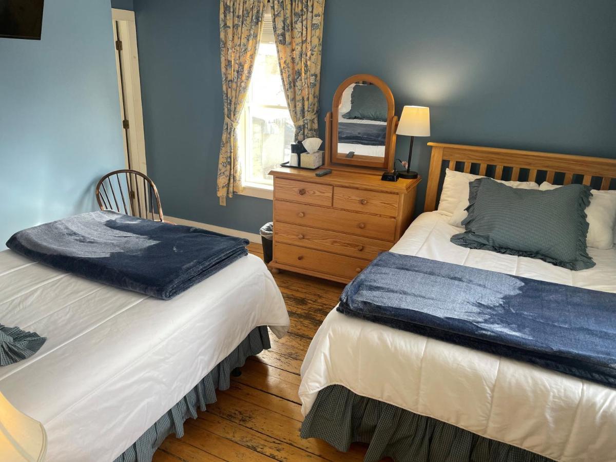 Smugglers Notch Inn Jeffersonville Exteriör bild